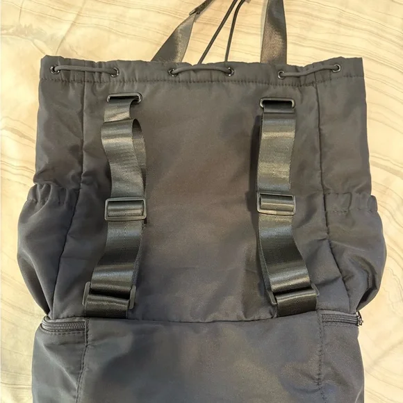 Beyond Yoga Go-To Backpack Tote — Black - Picture 2 of 6